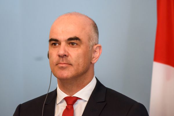 סנקציות נרחבות: ממשלת שוויץ מחרימה את חמאס