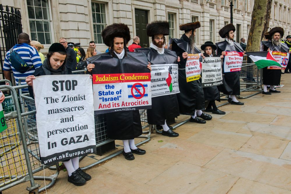 האדמו"ר תקף את ה"נטורי קרתא": "מחזקים רוצחים"