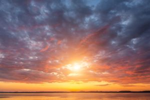 מזג אוויר משתגע: אובך, גשם ושטפונות: תחזית מזג אוויר