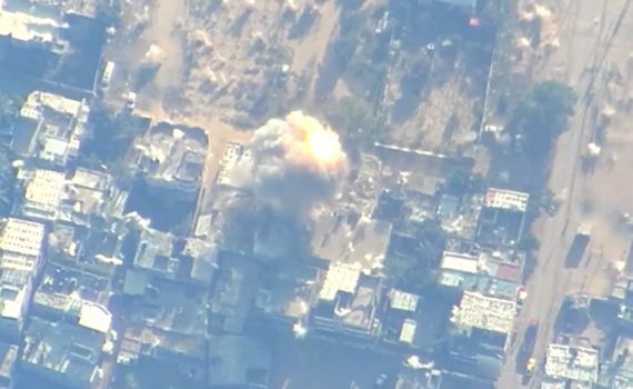 מדהים: אחרי התקיפה, גלי הדף בכל השכונה. צפו