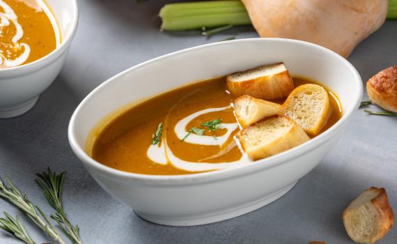 הסופה בדרך? כך תחממו את עצמכם עם מרק טעים