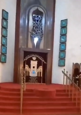 צפו: קריאות מואזין בבית הכנסת הגדול בתל אביב