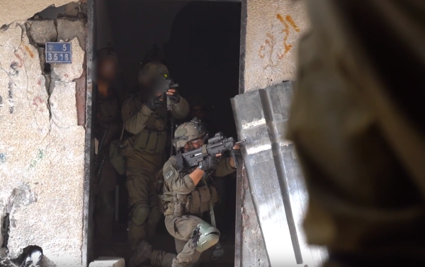 לאור יום: היתקלות של לוחמי נח"ל מול מחבלים. צפו