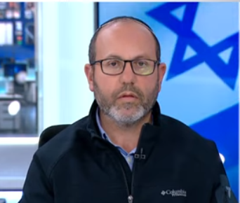 אבות החטופים התעמתו: "ויתרת על הבן שלך". צפו