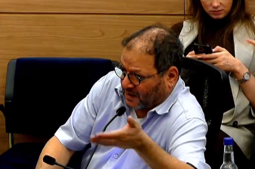 עימות סוער בכנסת: "אתה איש מזוהם". צפו