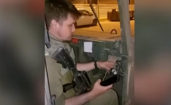 איך מטעינים טלפון בעזה? הפטנט שמיוצר בבית כנסת