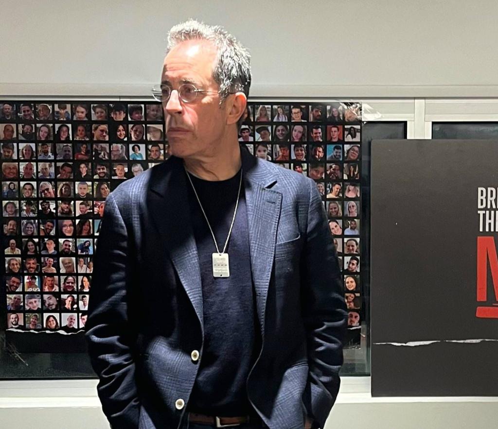 המחאה הפלסטינית שולית; הנאום של סיינפלד עיקרי