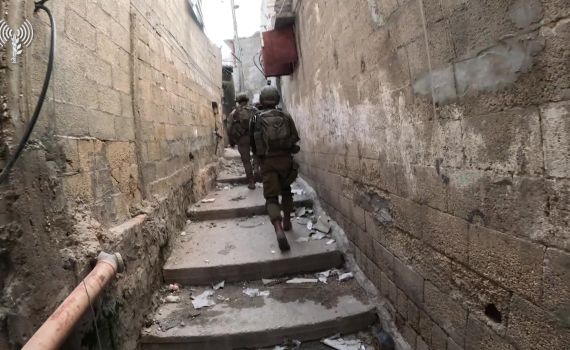 מחבל חוסל, שני נפצע: צפו בקרב בסמטאות ג'באליה