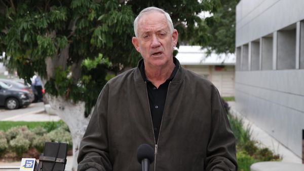 איום לנסראללה? גנץ: "נשנה את המציאות בצפון"