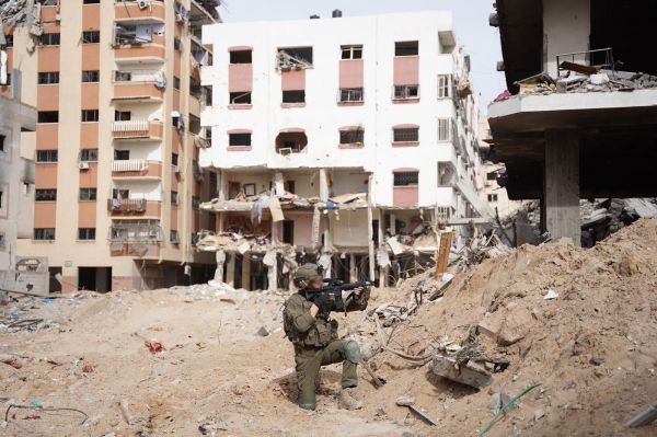 התקיפות בעזה: חוליית מחבלים חוסלה מהאוויר