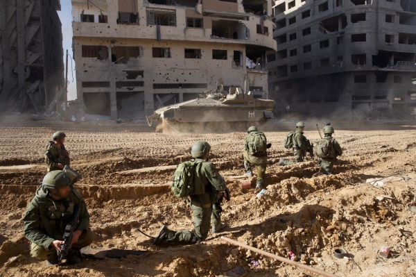 דובר צה"ל לתושבי חאן יונס: אנחנו מתקדמים, תתפנו