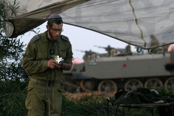 "טובי בנינו": גנץ בפוסט מיוחד לנופלים הסרוגים