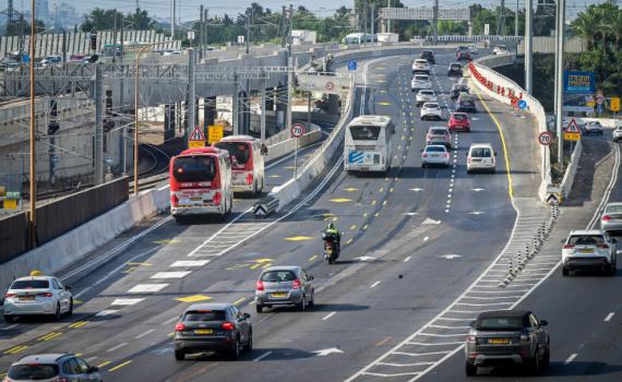 דווקא עכשיו אנחנו מגייסים: הצטרפו למשפחת הנהגים של אלקטרה-אפיקים