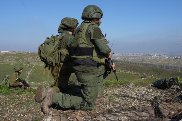 מיזם "שומרים על ישראל" להגנה על הישובים חילקו מאות קסדות