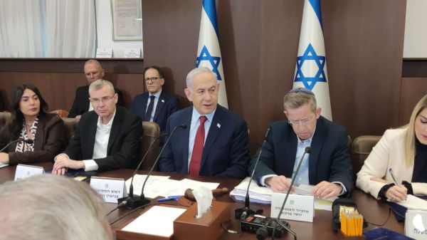 "אי אפשר לתמוך בחיסול החמאס וגם בסיום הלחימה"