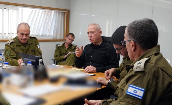 גלנט: "מה שצה"ל עושה בעזה – יקרין על מקומות אחרים"