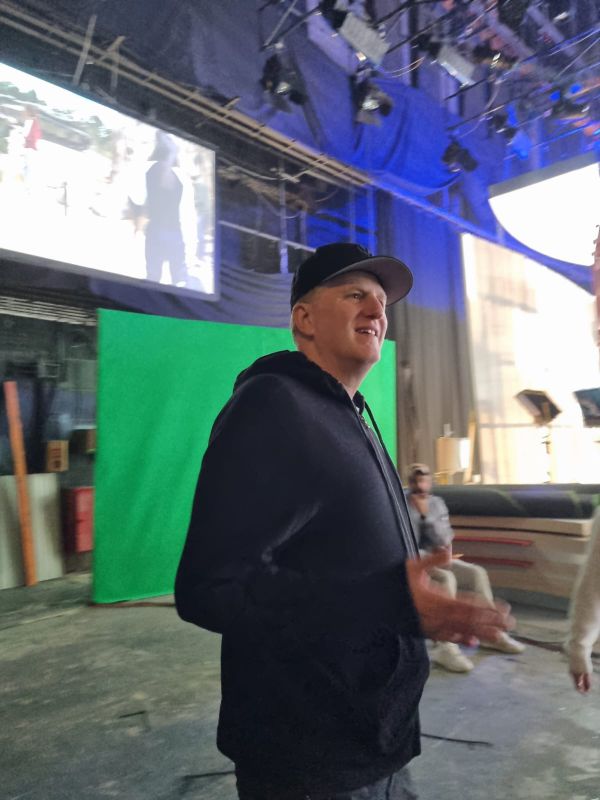 שחקן חיזוק: זה הכוכב האמריקאי שיופיע בארץ נהדרת