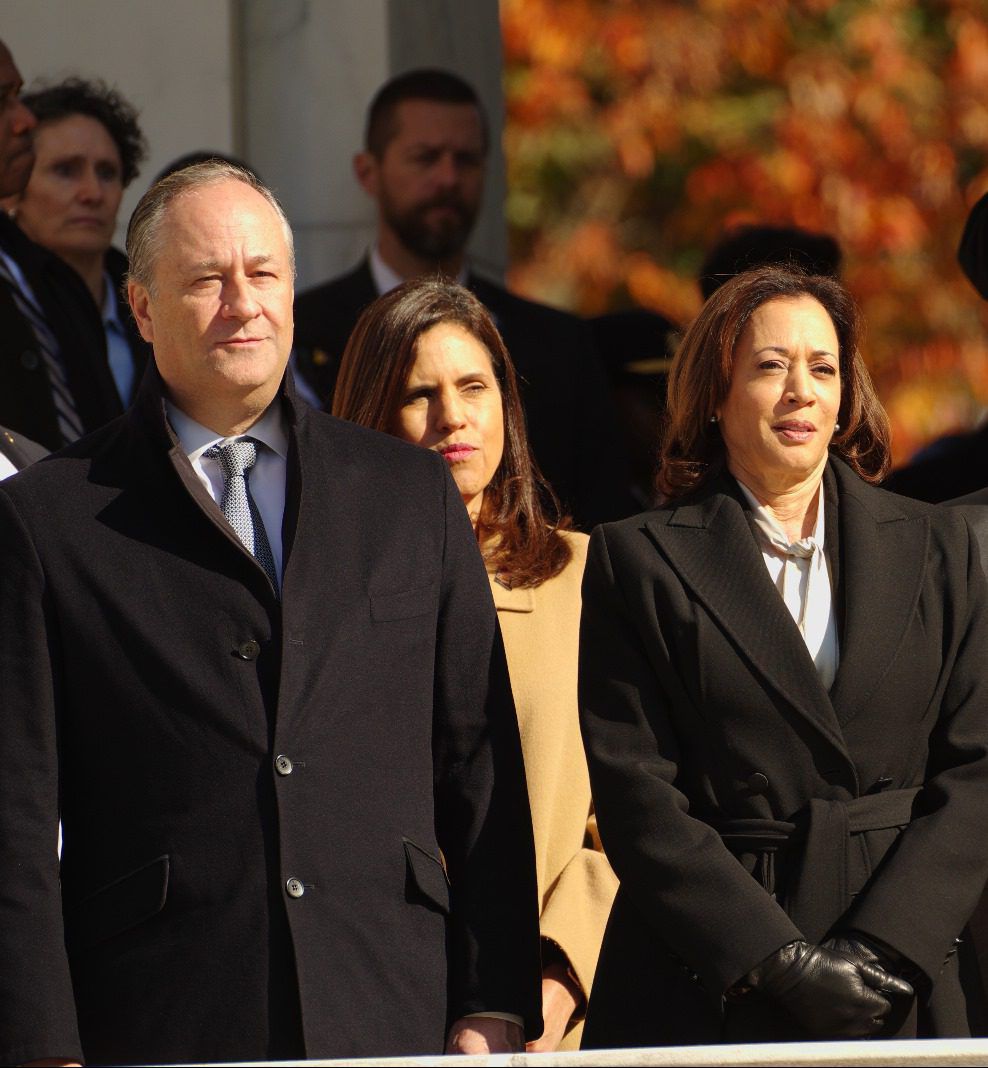 הבעל של קמלה האריס המציא את סיפור חנוכה