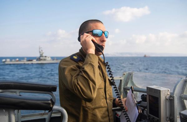 "אנחנו מסייעים באש בכל מה שאפשר לפגוע בו מהים"