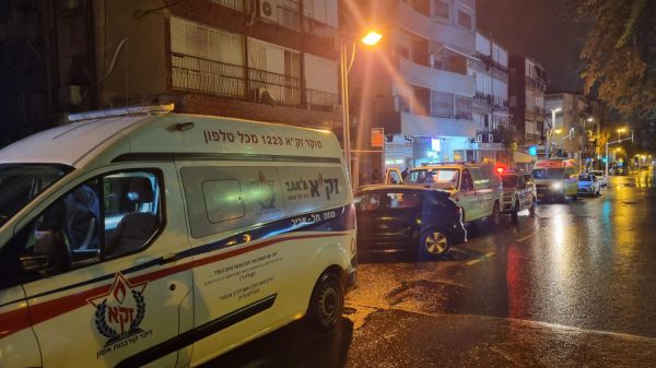 רצח בחולון: בת 57 אותרה ללא רוח חיים, הרקע פלילי