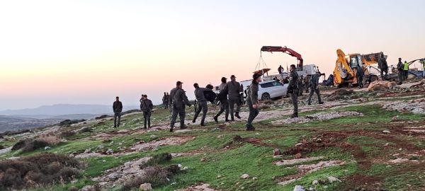 אכיפה בררנית: יהודים מפונים, אך פלסטינים לא