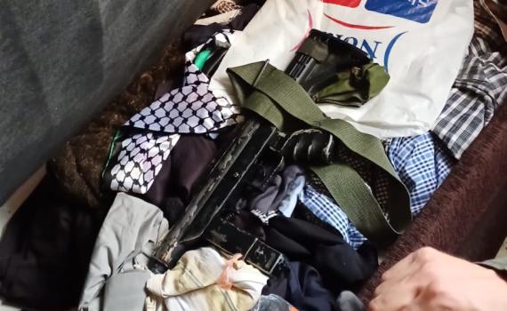 צה"ל פתח במרדף אחר המחבל, 50 רכבים הוחרמו