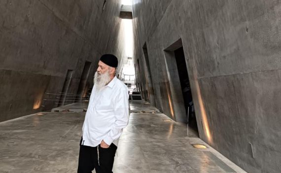 יד ושם ושולי רנד בחידוש מדהים ל'אני מאמין' | צפו