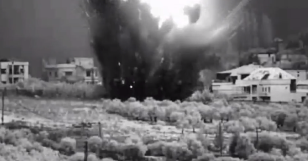 תיעוד: צה"ל תקף מטרות של חיזבאללה בלבנון