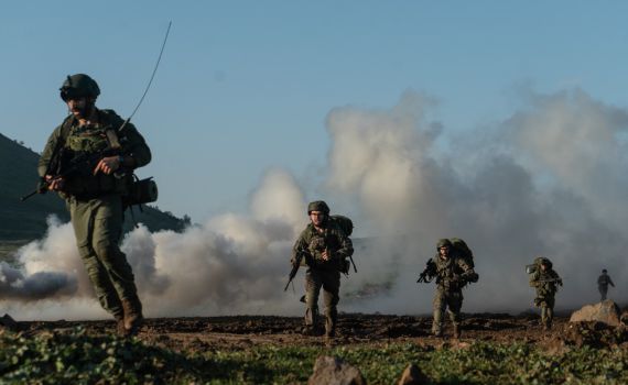 תרגילים בירי חי: הלוחמים נערכים למערכה בלבנון