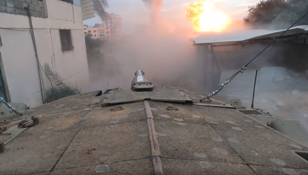 ענן של אש: לוחמי האוגדה הפציצו את הבניין הממולכד בעזה