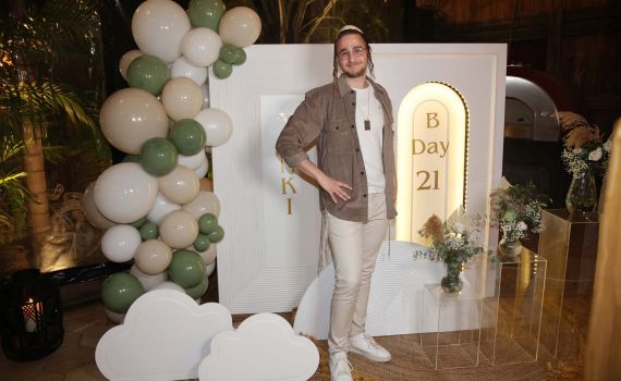 הכוכב החרדי חוגג יום הולדת: "מודה לבורא עולם"