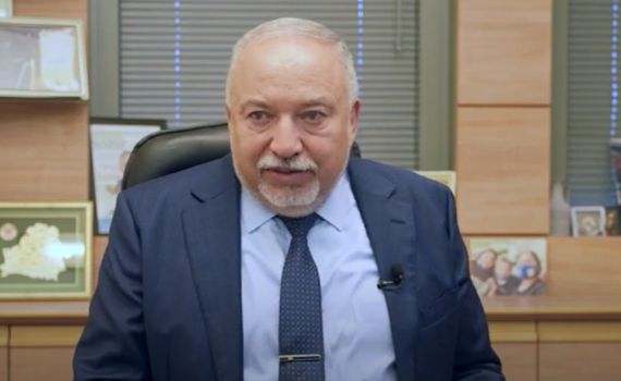 ליברמן: "בקבינט מלחמה לא רצו מישהו שיאתגר אותם"