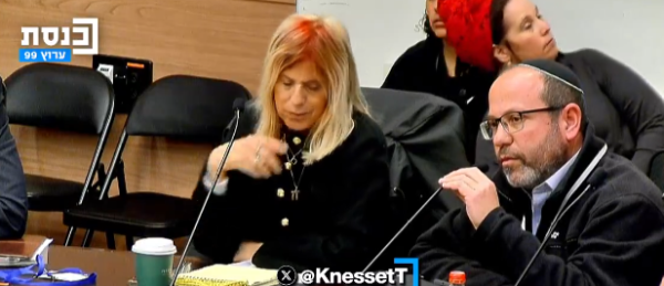 אב החטוף: המו"מ לשחרור שבויים הביא עלינו חטופים נוספים