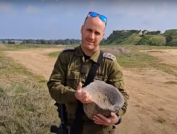 ד"ש מהעבר: מילואימניקים מצאו כלי קדום בעוטף