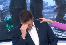 מגיש חדשות 13 התפרק מבכי בשידור. צפו