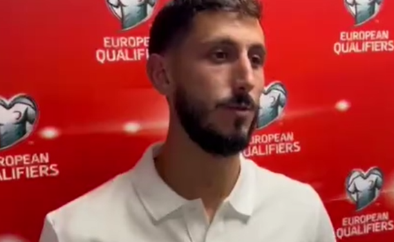 בושה: השחקן הישראלי הושעה כי הקדיש שער לחטופים