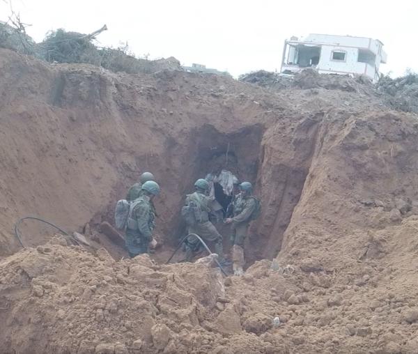 צפו: יהל"ם השמידה מנהרה מתחת לכביש הראשי בעזה