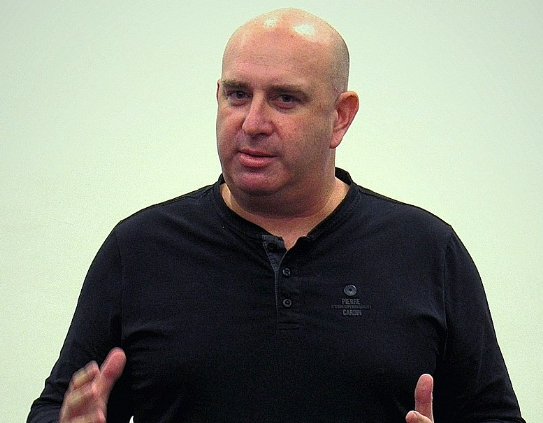 ניר דבורי נגד החרדים: מי שלא נושא בנטל שלא יהיה כאן