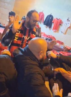 "אני לא נושם": חיים לוינסון נחנק על ידי שוטר. צפו