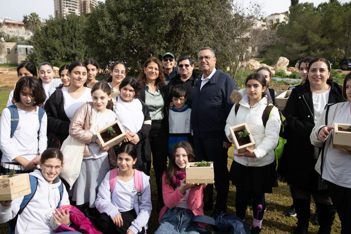 נוטעים תקווה בעיר הבירה