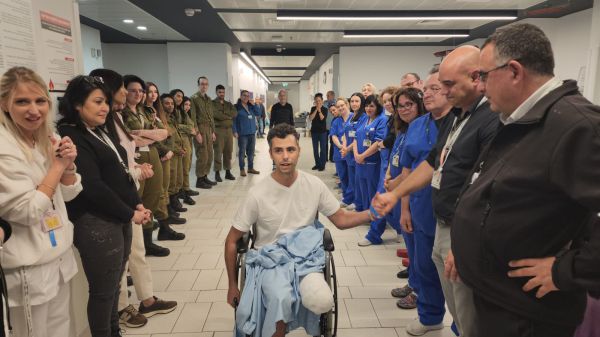 מרגש: הלוחם שנפצע אנוש, השתחרר מבית החולים