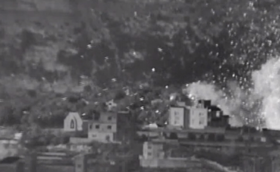 פסע ממלחמה: חיל האוויר החריב עמדות צבא בלבנון