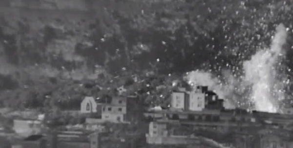 פסע ממלחמה: חיל האוויר החריב עמדות צבא בלבנון