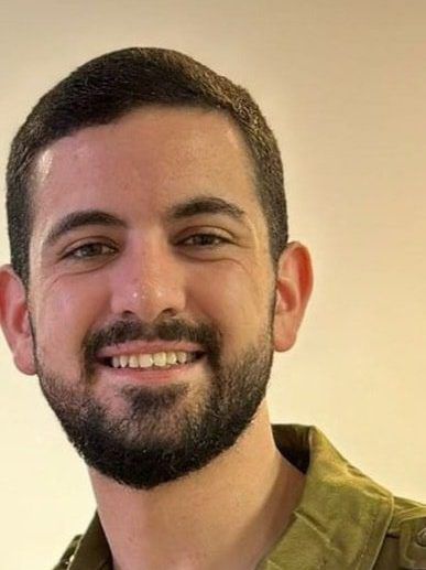 הותר לפרסום: אלקנה נוילנדר מאפרת נפל בעזה