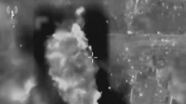 תימן: דיווחים על תקיפות אמריקאיות בשדה התעופה