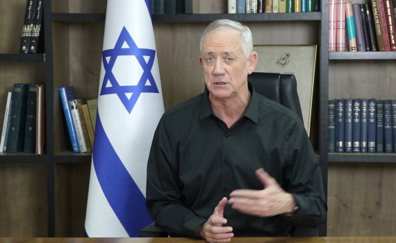 גנץ: "על רה"מ לבחור בין ביטחון ובין פוליטיקה"