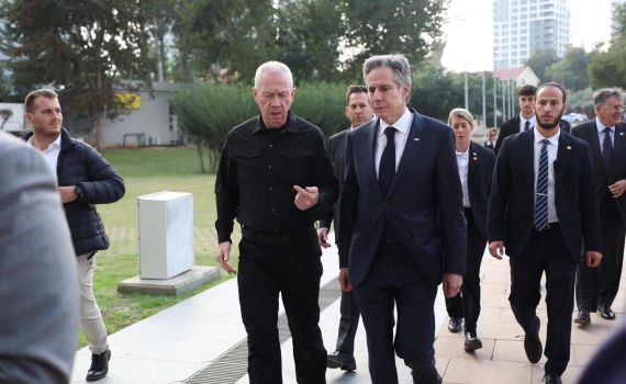 גלנט: הצבת חלופה לחמאס תסייע בהשבת החטופים