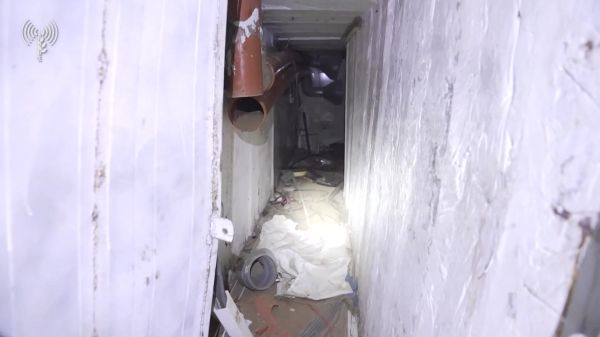 צה"ל חושף: תיעוד המנהרה בה הוחזקו החטופים בעזה
