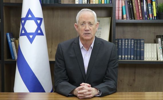 גנץ: "ההדלפות על החטופים פוגעות במאמצי השחרור"