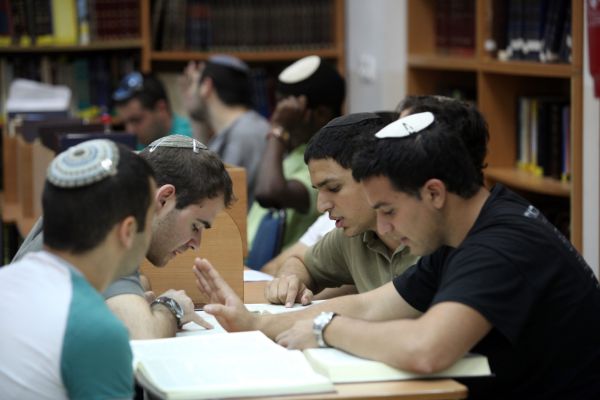 לאור המלחמה: צה"ל יקדים גיוס לבני ישיבות ומכינות